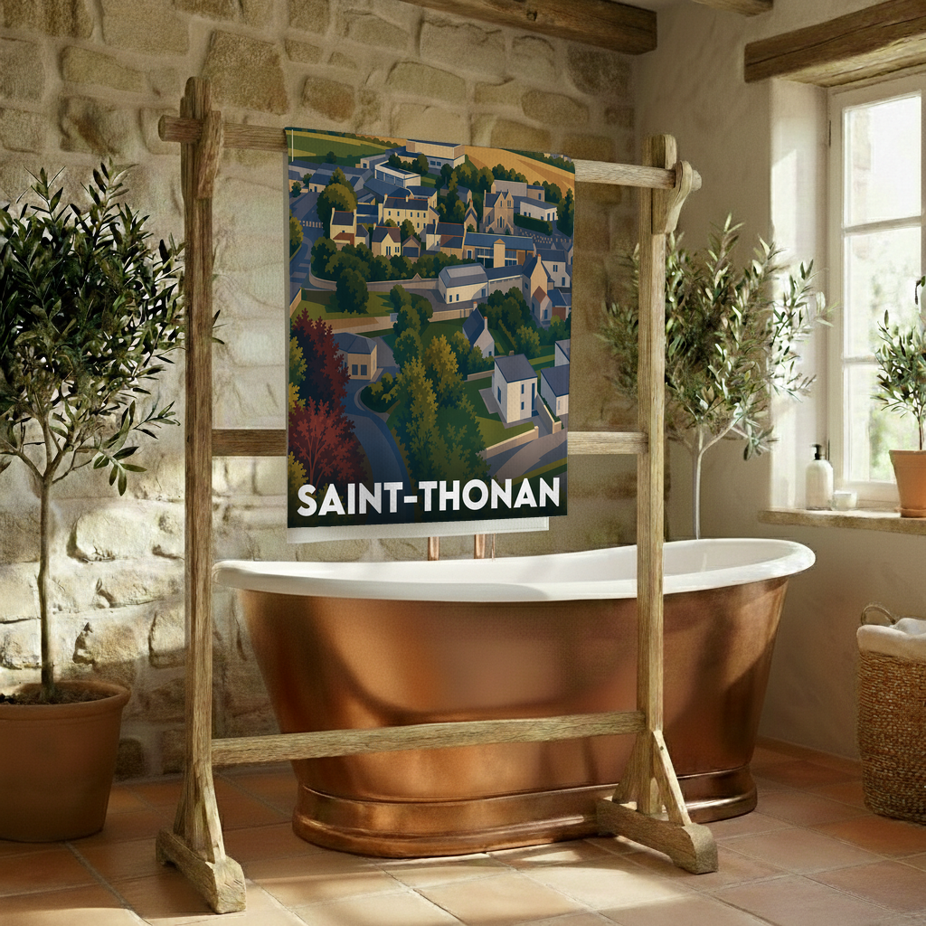 Serviette de bain souvenir de la ville de Saint-Thonan avec une illustration stylisée.
