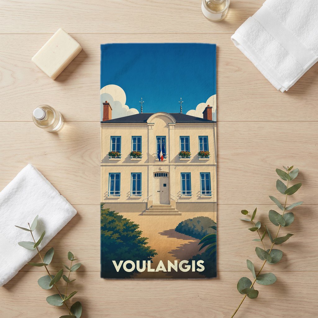 Serviette de bain souvenir de la ville de Voulangis avec une illustration stylisée de sa mairie.
