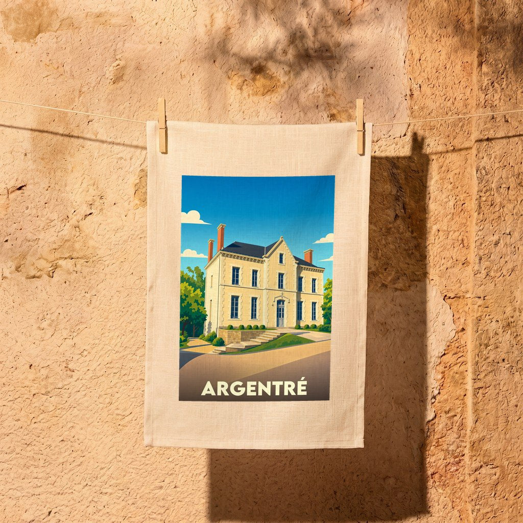 Torchon souvenir de la ville d'Argentré avec une illustration stylisée d'une bâtisse traditionnelle.