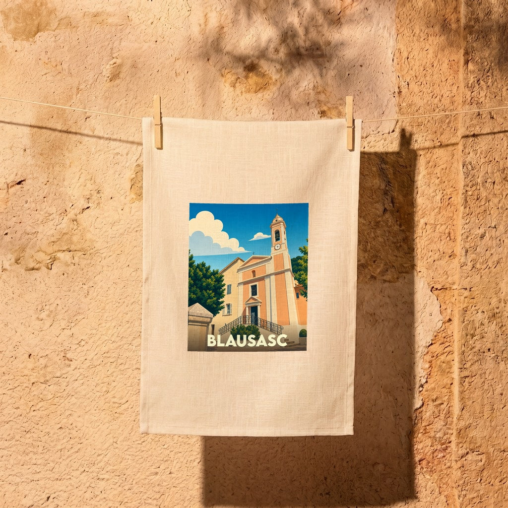 Torchon souvenir de la ville de Blausasc orné d'une illustration stylisée de son église.
