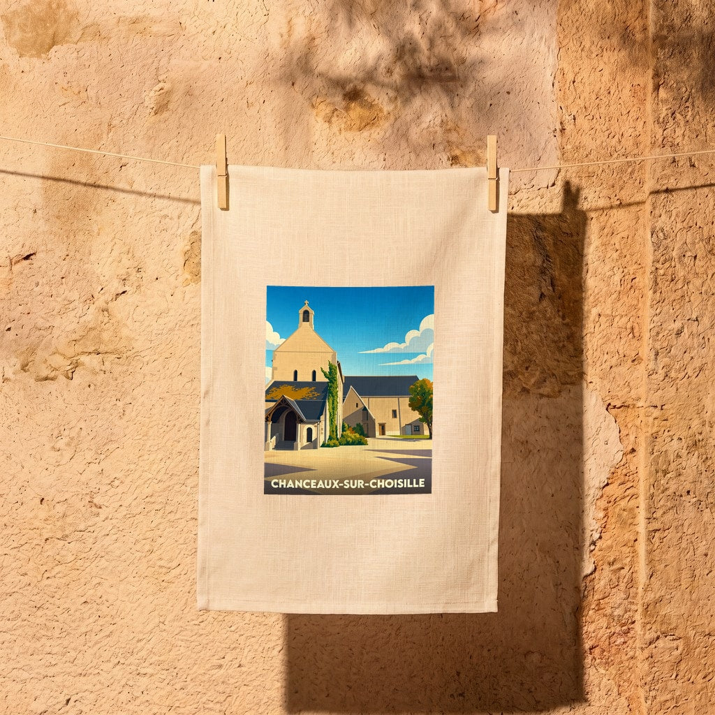 Torchon souvenir de la ville de Chanceaux-sur-Choisille avec une illustration stylisée de son église.