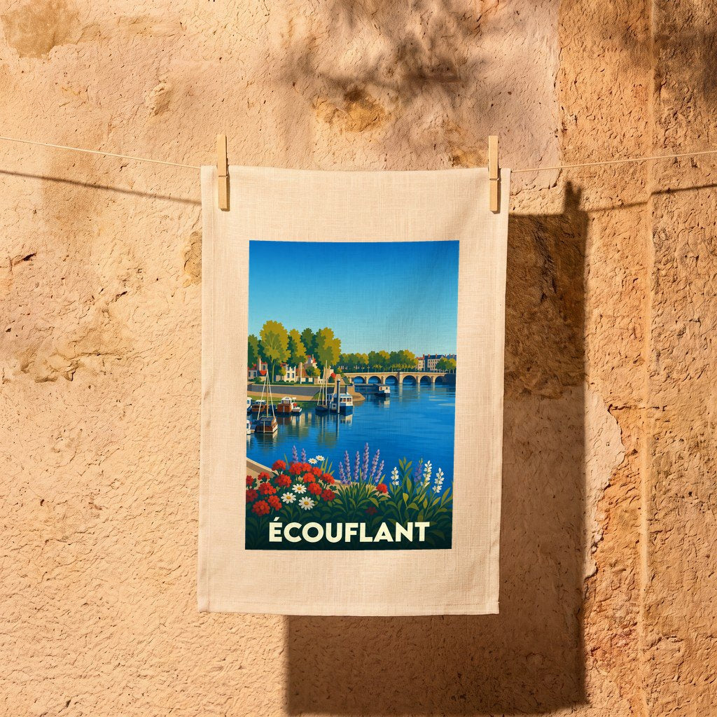 Torchon souvenir de la ville de Écouflant avec une illustration stylisée d'un paysage fluvial.