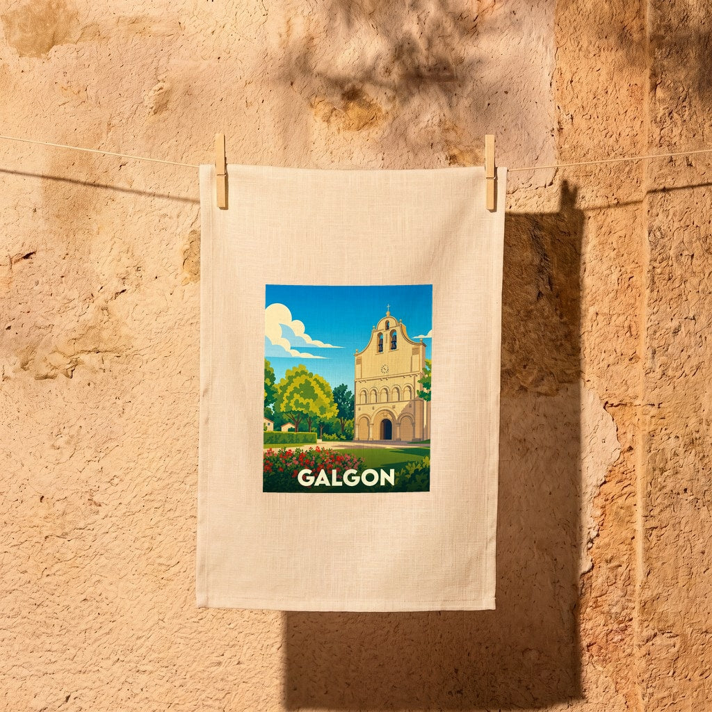 Torchon souvenir de la ville de Galgon illustré d'un dessin stylisé de son église romane.