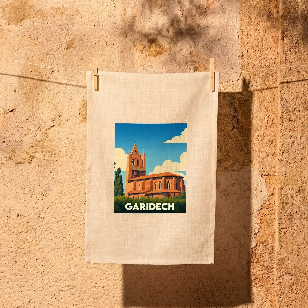 Torchon souvenir de la ville de Garidech avec une illustration stylisée de son église.