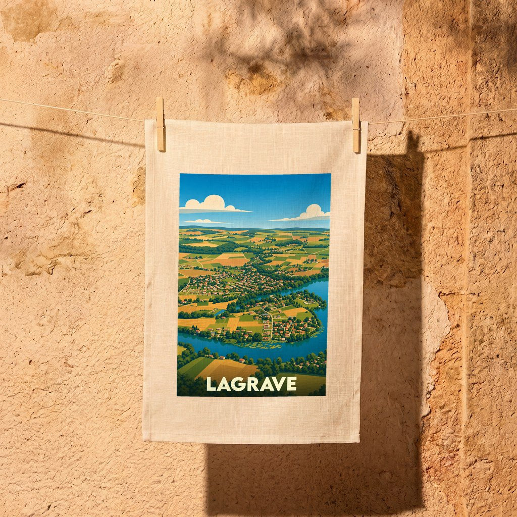 Torchon souvenir de la ville de Lagrave illustré d'un paysage panoramique stylisé.