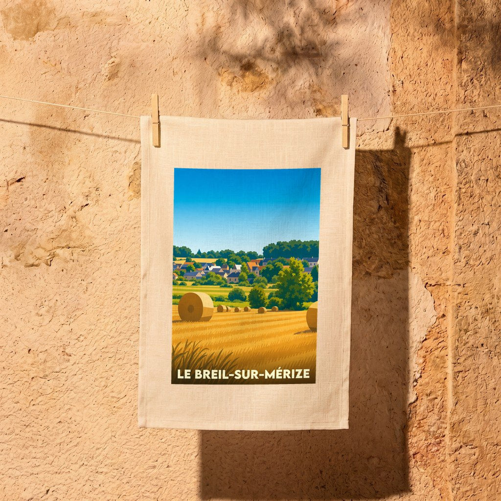 Torchon souvenir de la ville de Le Breil-sur-Mérize avec une illustration stylisée d'un paysage de campagne.