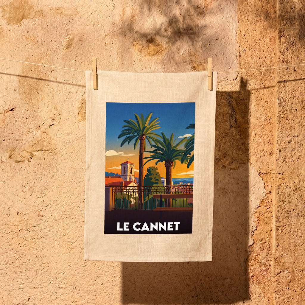 Torchon souvenir de la ville de Le Cannet avec une illustration stylisée.