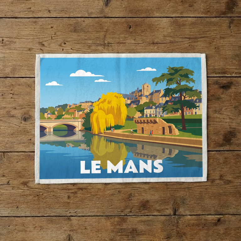 Torchon souvenir de la ville de Le Mans avec une illustration stylisée de ses quais et monuments.