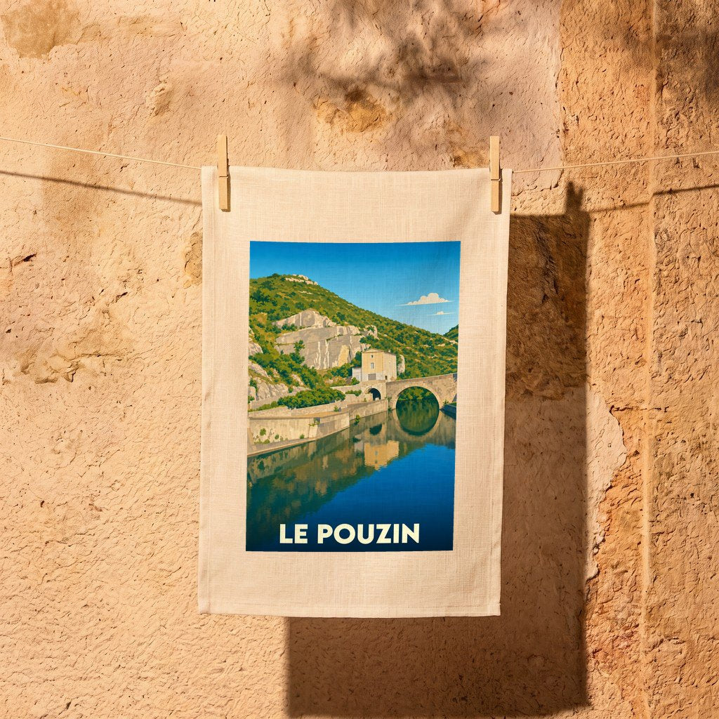 Torchon souvenir de la ville de Le Pouzin avec une illustration stylisée.