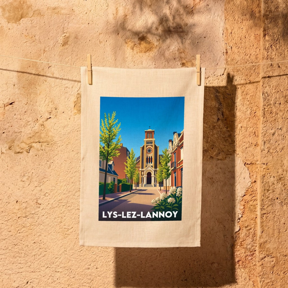 Torchon souvenir de la ville de Lys-lez-Lannoy avec une illustration stylisée.