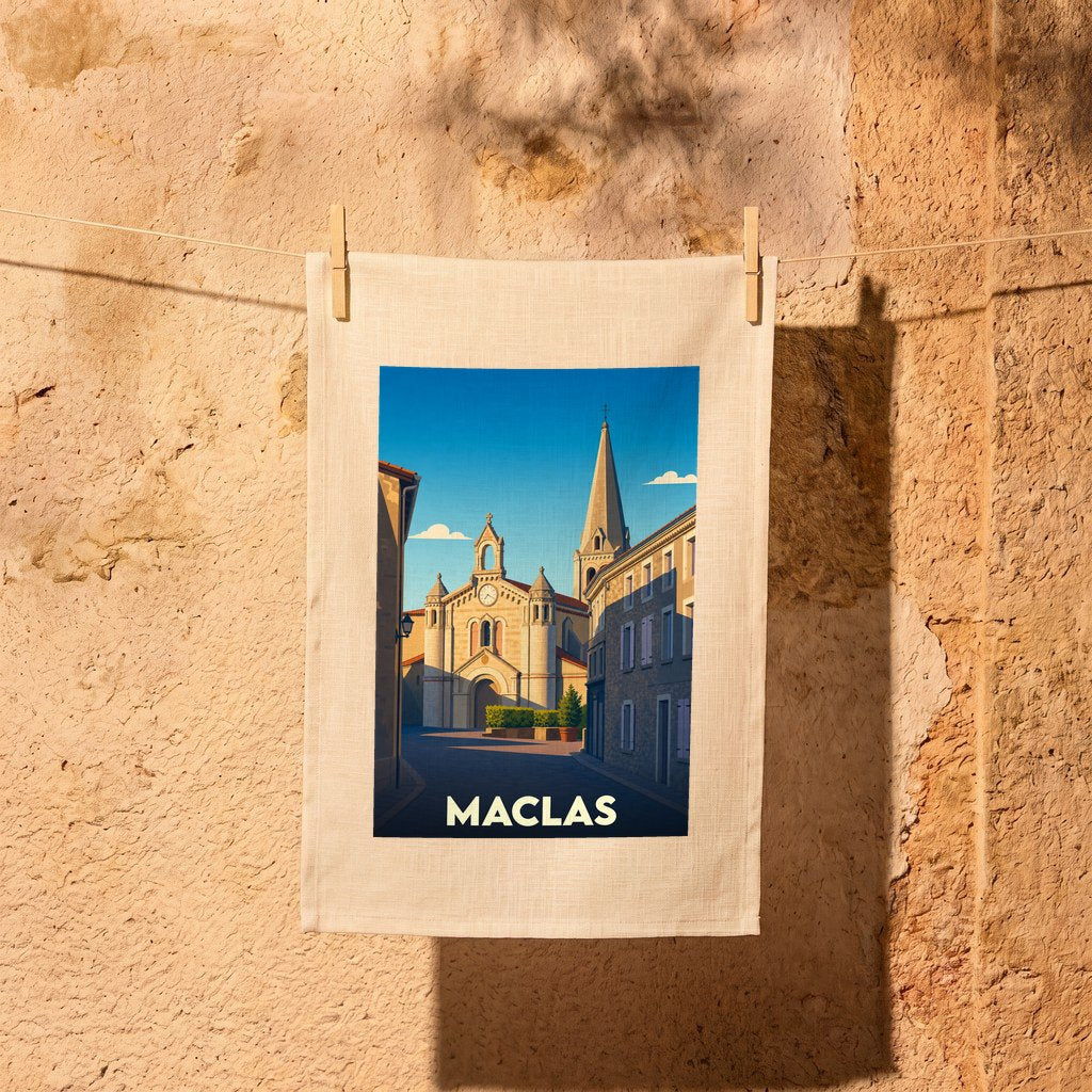 Torchon souvenir de la ville de Maclas avec une illustration stylisée de son église.
