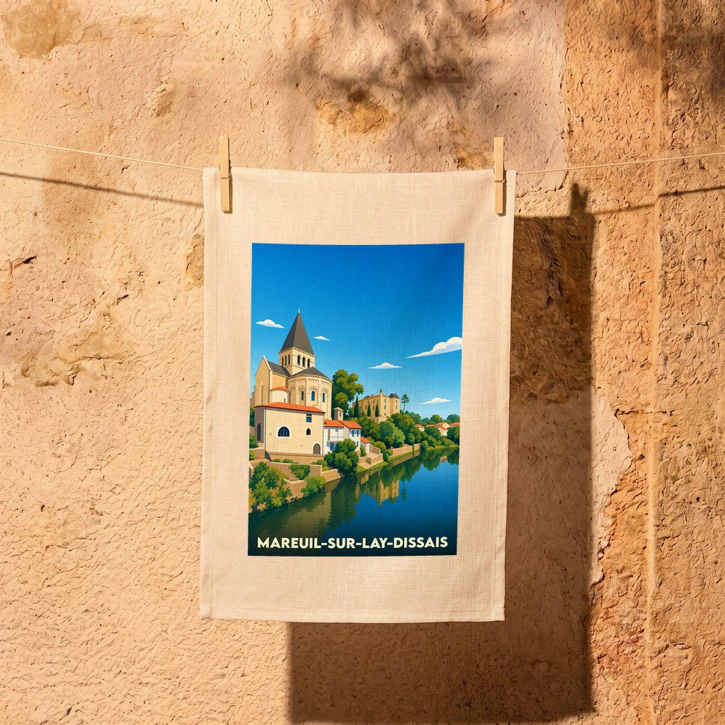 Torchon souvenir de Mareuil-sur-Lay-Dissais avec une illustration stylisée de l'église et de la rivière.