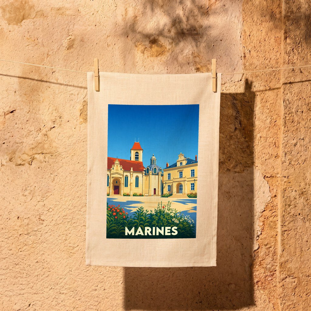 Torchon souvenir de la ville de Marines avec une illustration stylisée de son patrimoine architectural.