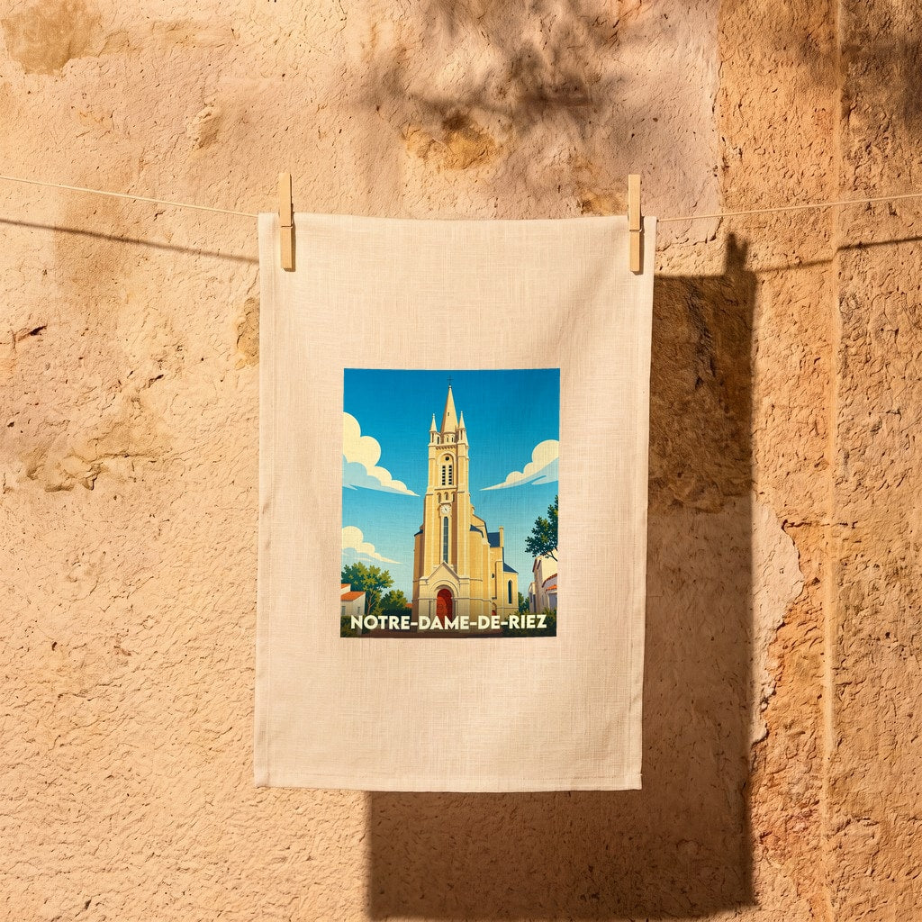 Torchon souvenir de la ville de Notre-Dame-de-Riez avec une illustration stylisée de son église sous un ciel bleu.
