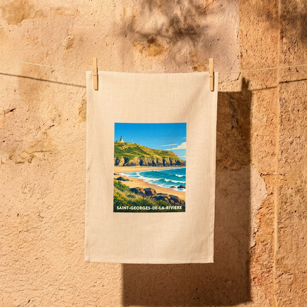 Torchon souvenir de la ville de Saint-Georges-de-la-Rivière avec une illustration stylisée de son littoral et de son phare.