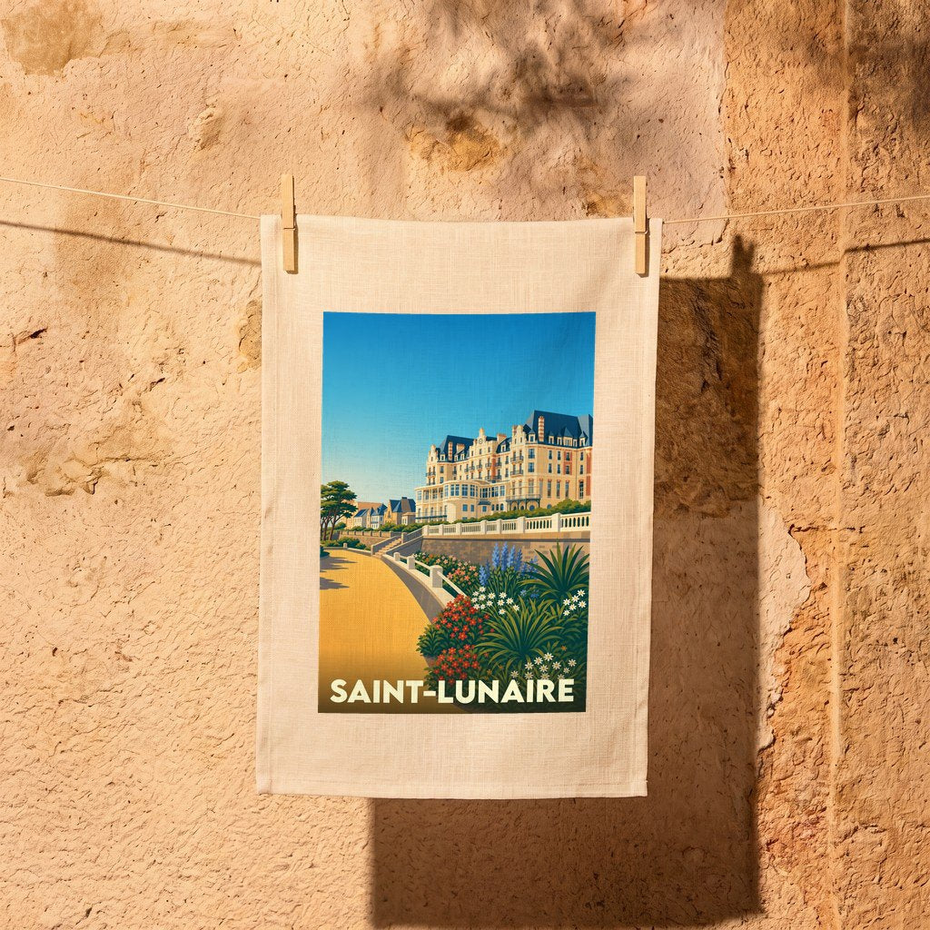 Torchon souvenir de la ville de Saint-Lunaire avec une illustration stylisée.