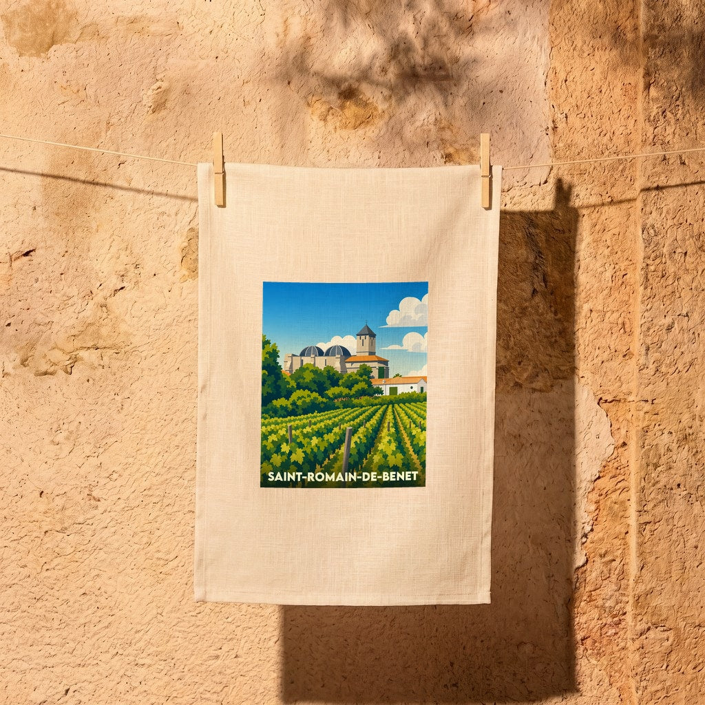 Torchon souvenir de Saint-Romain-de-Benet avec une illustration stylisée de ses vignobles et de son église.
