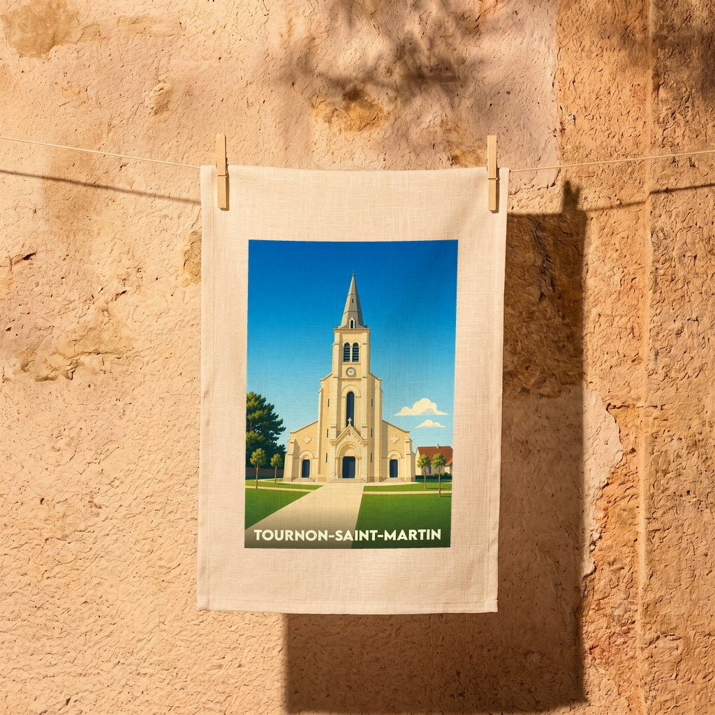 Torchon souvenir de la ville de Tournon-Saint-Martin avec une illustration stylisée de son église.