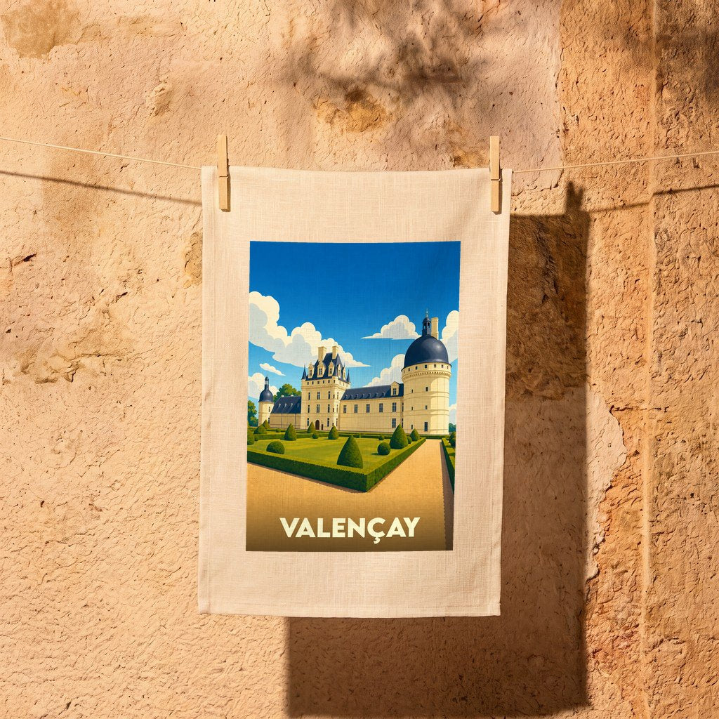 Torchon souvenir de la ville de Valençay illustré par une vue stylisée de son château et de ses jardins.