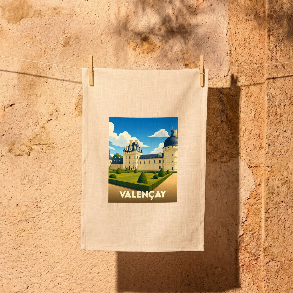 Torchon souvenir de la ville de Valençay illustré par une vue stylisée de son château et de ses jardins.
