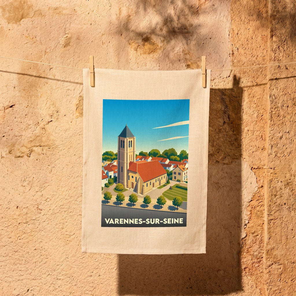 Torchon souvenir de la ville de Varennes-sur-Seine avec une illustration stylisée de son église.