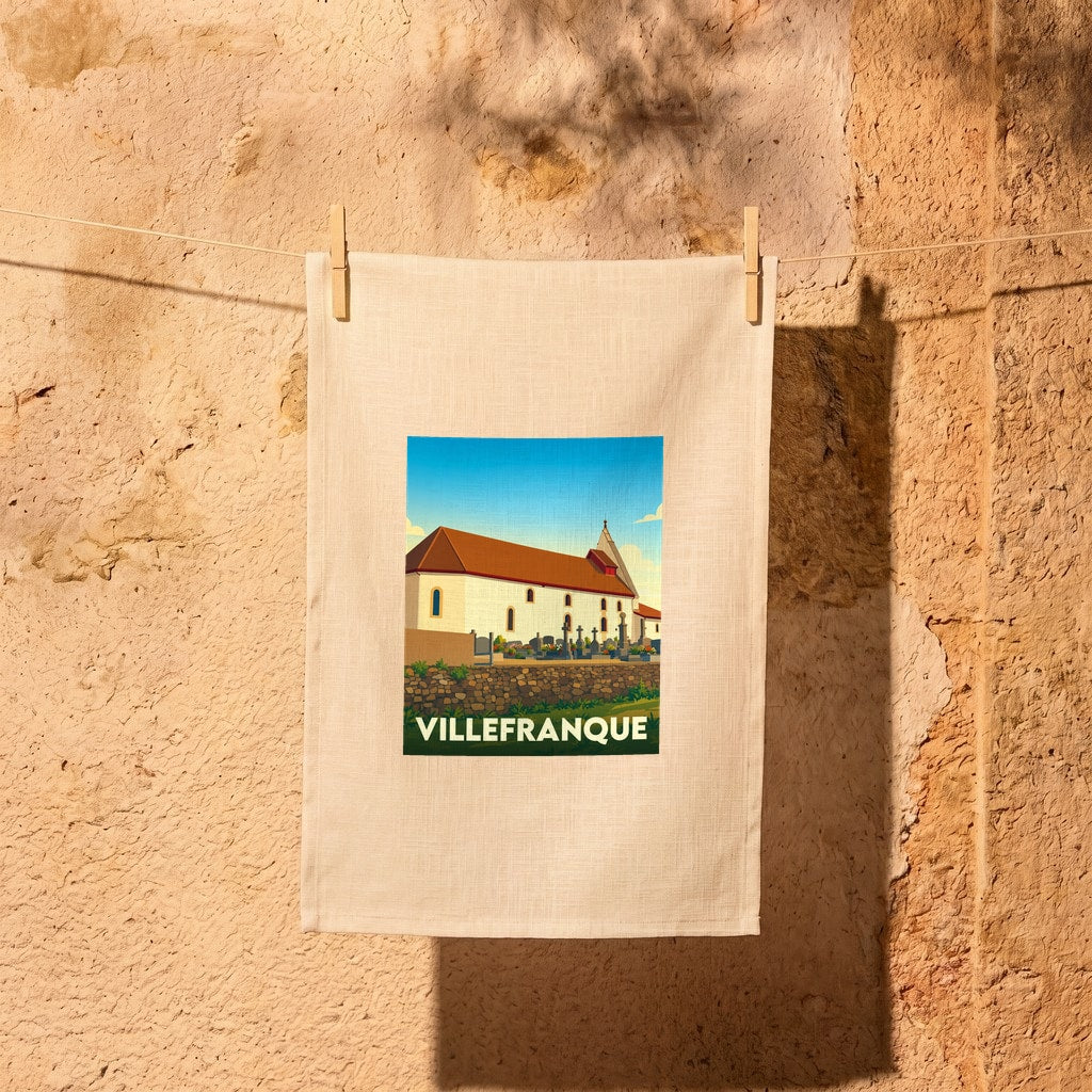 Torchon souvenir de la ville de Villefranque avec une illustration stylisée de son église.