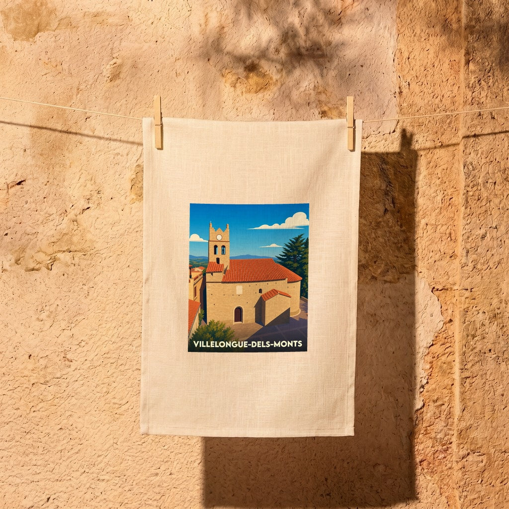 Torchon souvenir de Villelongue-dels-Monts avec une illustration stylisée de son église sous un ciel bleu.