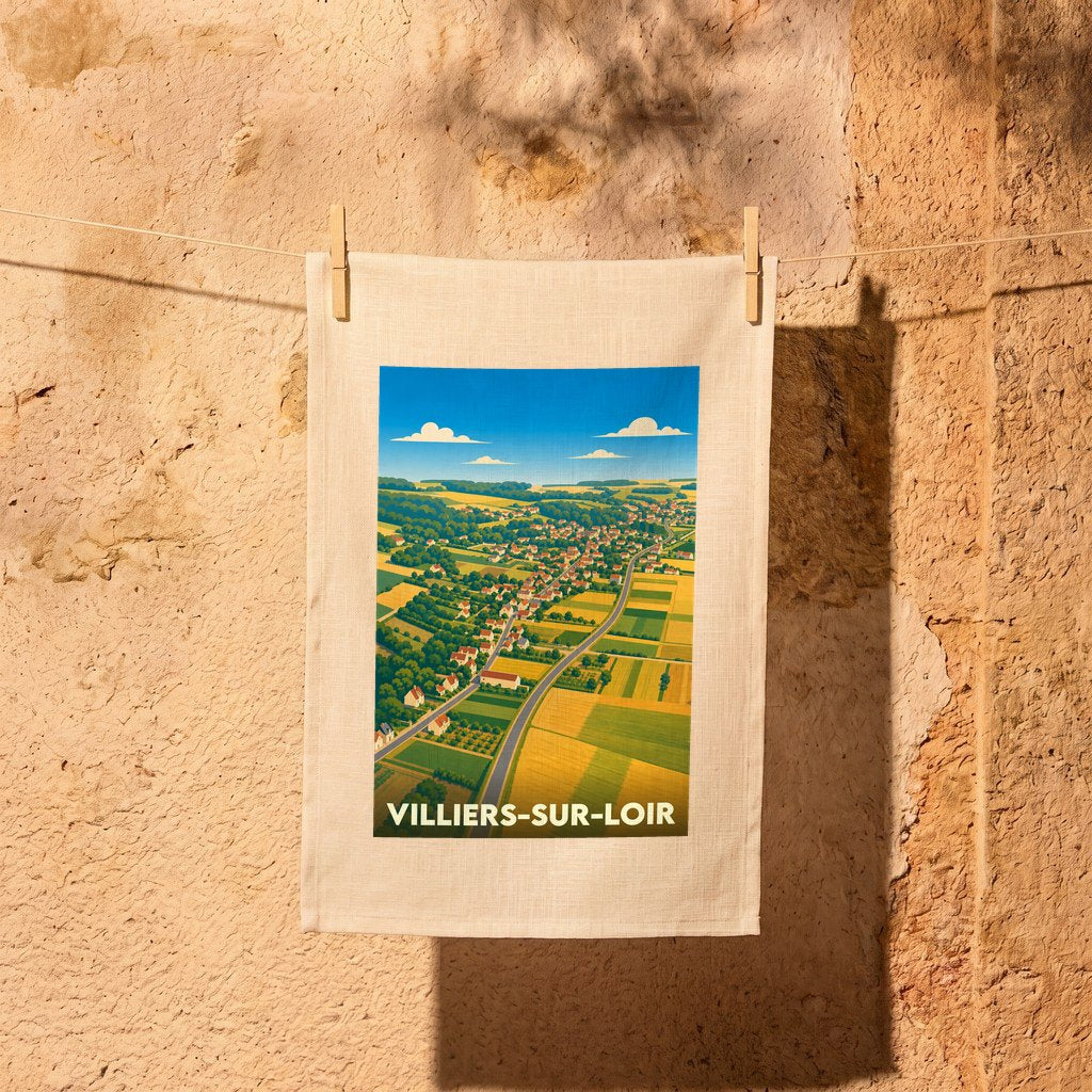 Torchon de cuisine souvenir de Villiers-sur-Loir illustré d'une vue aérienne stylisée du village et de ses champs.