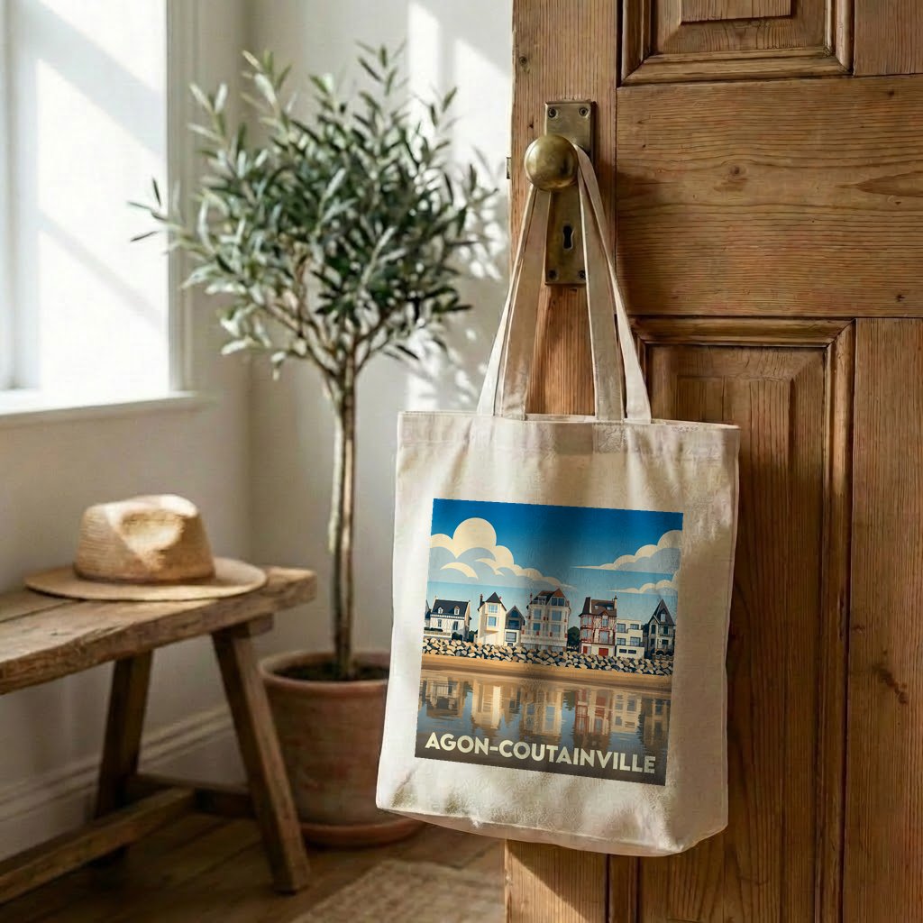 Tote bag souvenir de la ville d'Agon-Coutainville avec une illustration stylisée de son front de mer.