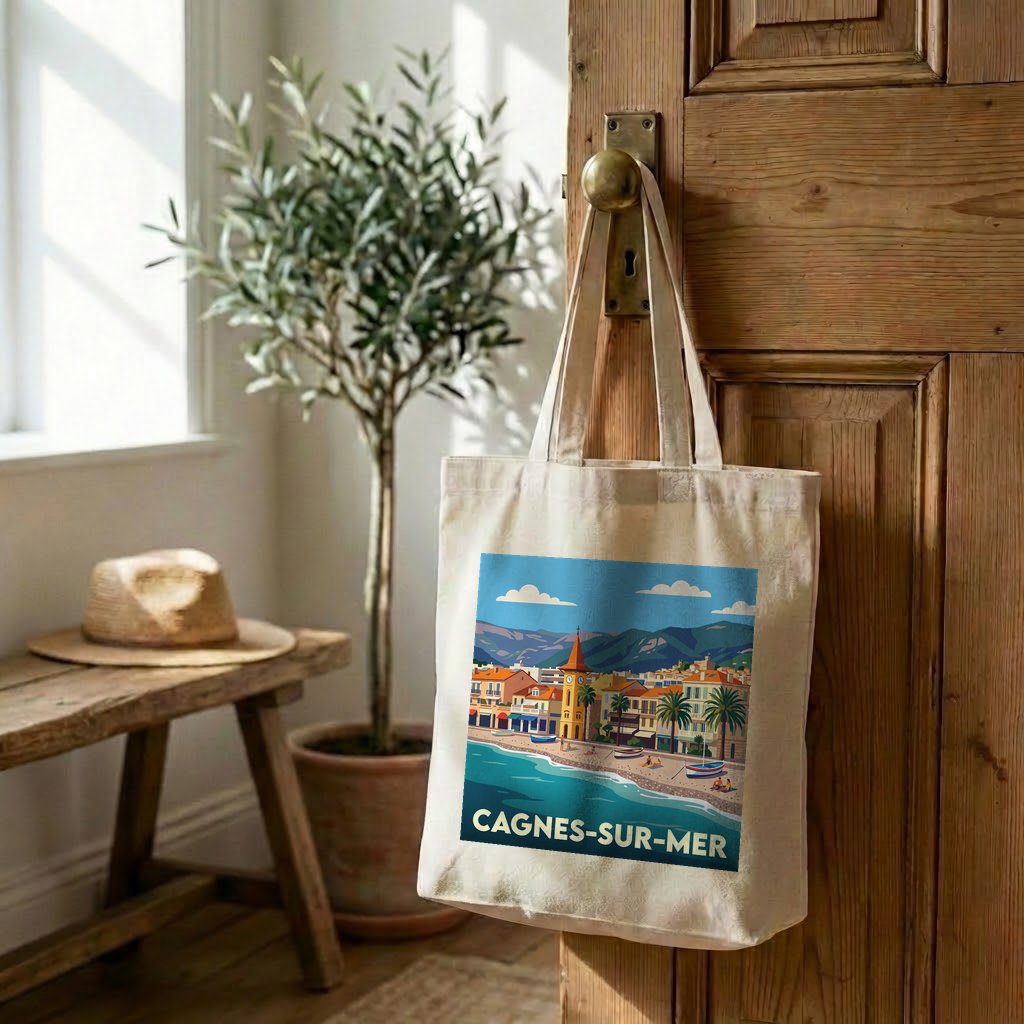 Tote bag souvenir de la ville de Cagnes-sur-Mer avec une illustration stylisée.