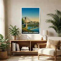 Affiche souvenir de la ville de Ancenis-Saint-Géréon représentant son pont suspendu et les bords de Loire dans un style graphique rétro.