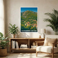 Affiche souvenir de la ville de Colombières-sur-Orb avec une illustration stylisée.