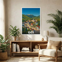 Affiche souvenir de la ville de Gex avec une illustration stylisée de ses habitations et des montagnes en arrière-plan.