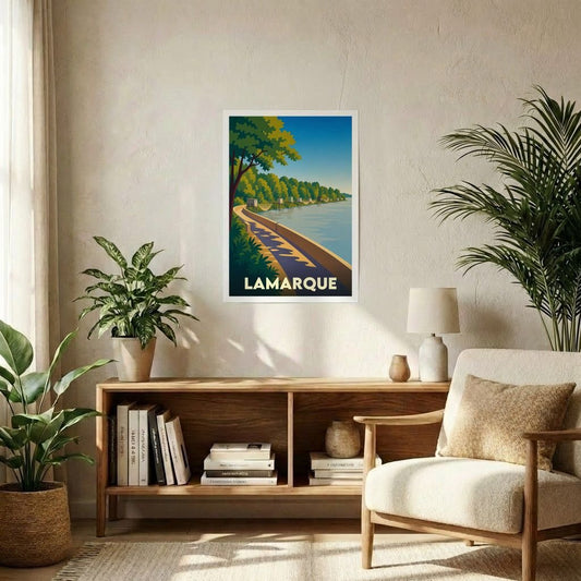 Affiche souvenir de la ville de Lamarque avec une illustration stylisée d'un paysage côtier.