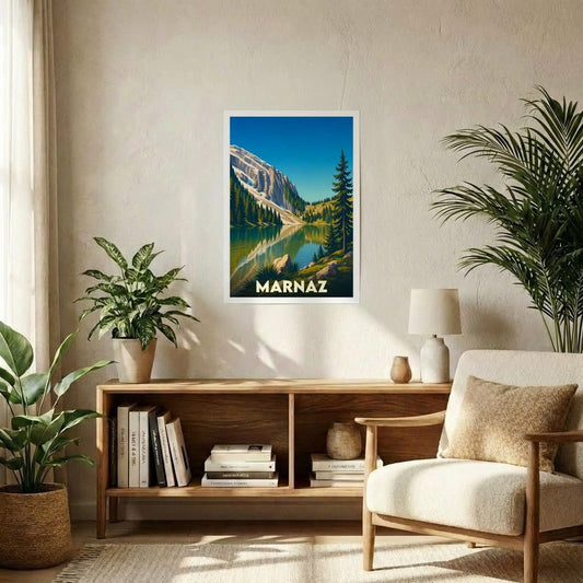 Affiche souvenir de la ville de Marnaz avec une illustration stylisée de montagne et de lac.