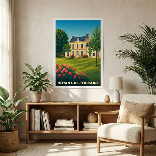 Affiche souvenir de la ville de Noyant-de-Touraine illustrant une demeure de caractère dans un parc verdoyant.
