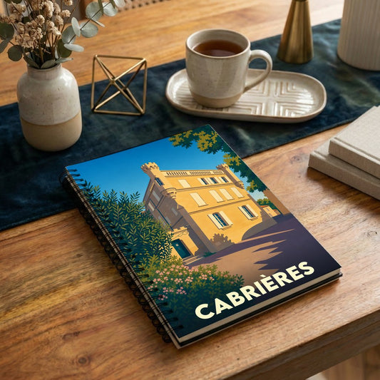 Carnet souvenir de la ville de Cabrières avec une illustration stylisée d'une bastide provençale.