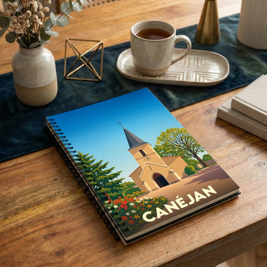 Carnet souvenir de la ville de Canéjan avec une illustration stylisée de son église.