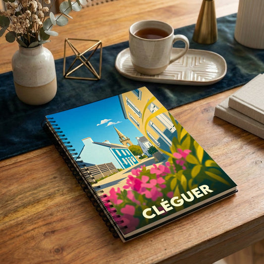 Carnet souvenir de la ville de Cléguer orné d'une illustration stylisée et colorée.