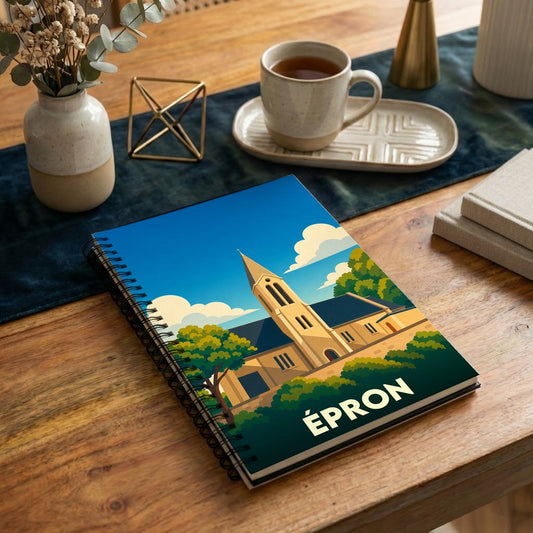 Carnet de notes souvenir de la ville d'Épron avec une illustration stylisée de son église.