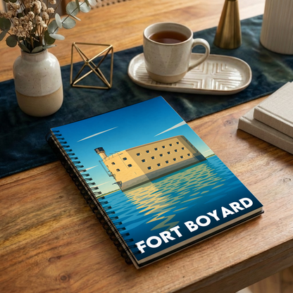 Carnet souvenir de Fort Boyard avec une illustration stylisée.