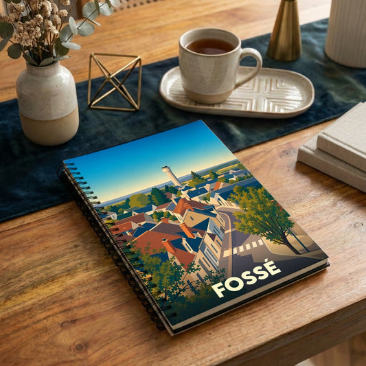 Carnet à spirales souvenir de la ville de Fossé avec une illustration stylisée.