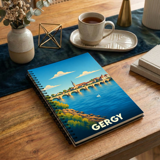 Carnet de notes à spirales souvenir de la ville de Gergy, illustré par un paysage de pont et de rivière de style vintage.