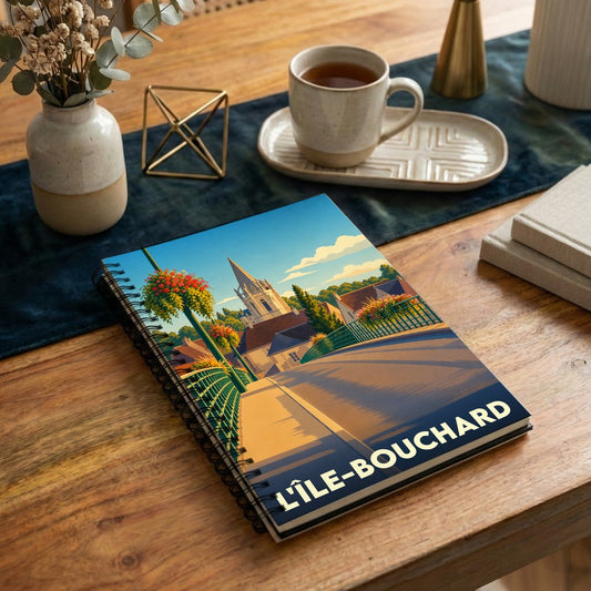 Carnet de notes souvenir de la ville de L'Île-Bouchard avec une illustration stylisée.