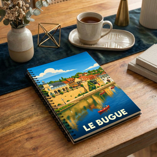 Carnet souvenir de la ville de Le Bugue avec une illustration stylisée des bords de la Vézère.