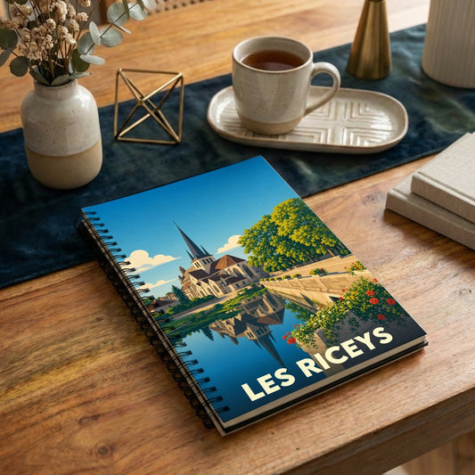 Carnet souvenir de la ville de Les Riceys avec une illustration stylisée.