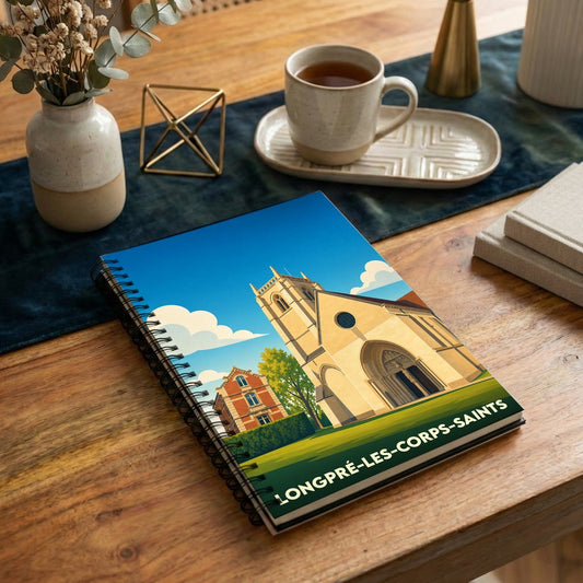 Carnet de notes souvenir de la ville de Longpré-les-Corps-Saints avec une illustration stylisée de son église.