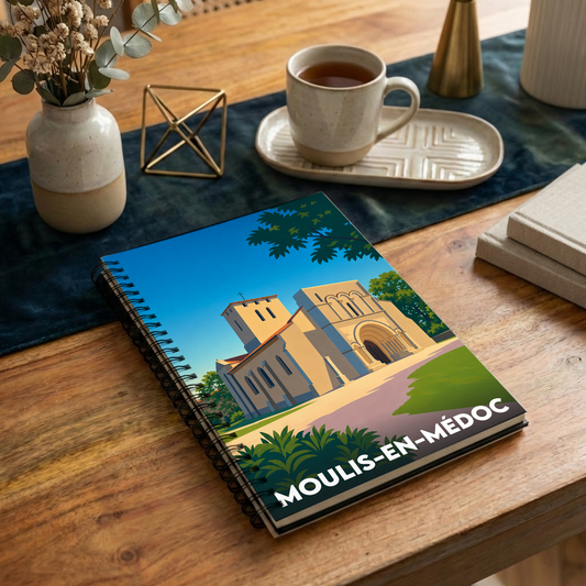 Carnet souvenir de la ville de Moulis-en-Médoc avec une illustration stylisée de son église.