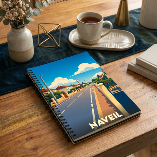 Carnet souvenir de la ville de Naveil avec une illustration stylisée.