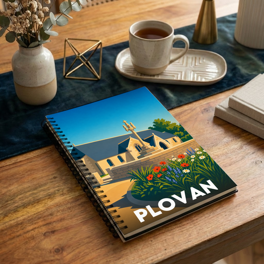 Carnet souvenir de la ville de Plovan avec une illustration stylisée.